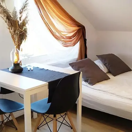 Apartment Maki *