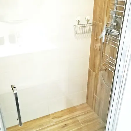 Maki Apartment *